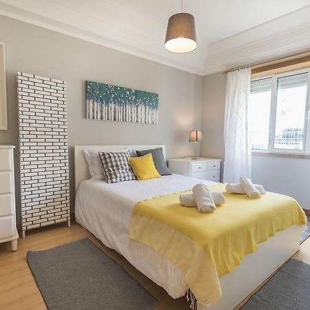 Lovelystay - Charming Marques Flat Lisbona Esterno foto