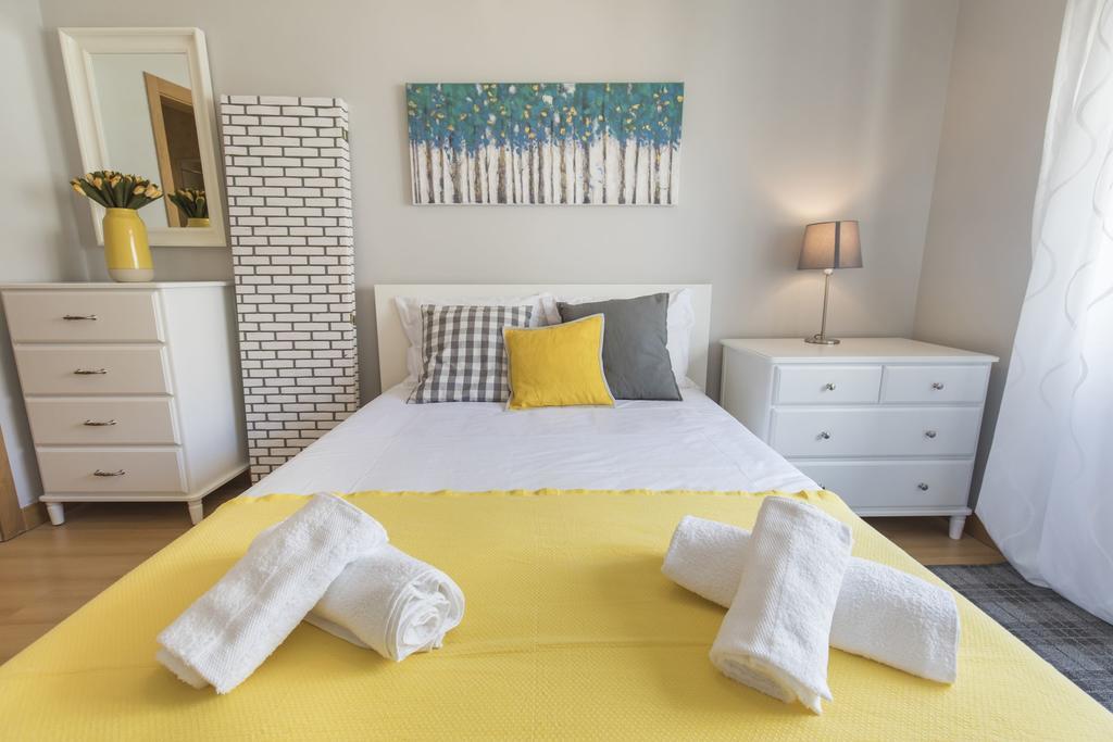 Lovelystay - Charming Marques Flat Lisbona Esterno foto