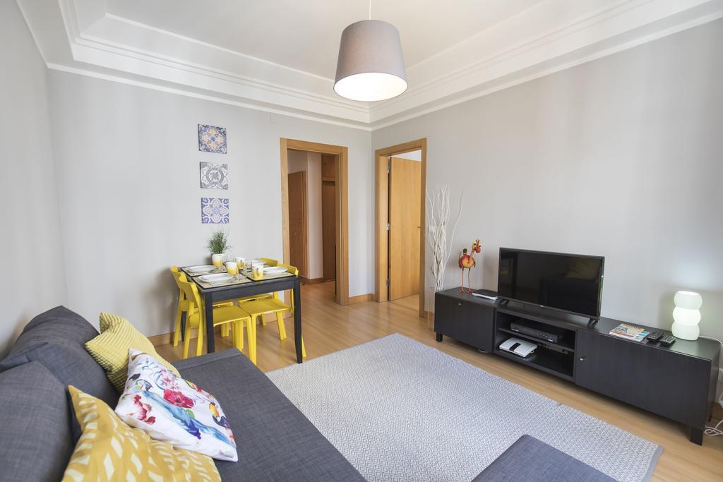Lovelystay - Charming Marques Flat Lisbona Esterno foto